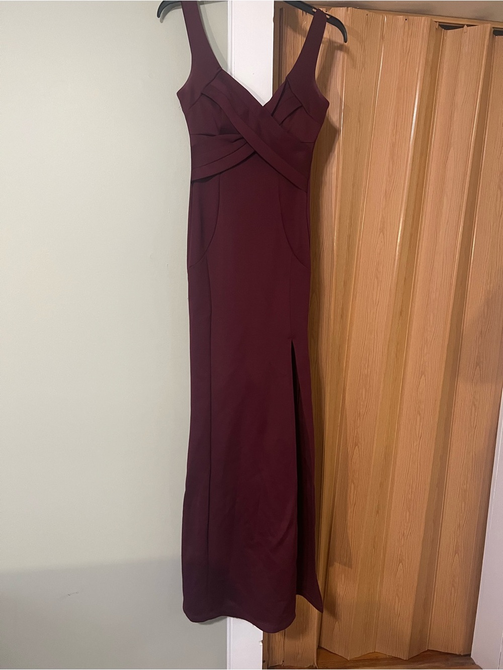 Emerald Sundae Burgundy Sleeveless Maxi Dress